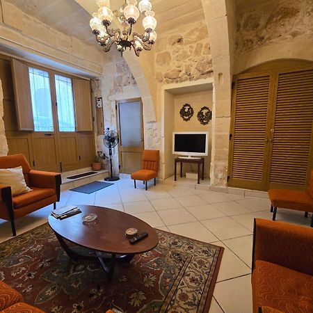 Charming Rustic Getaway In Xaghra, Gozo. Apartment Exterior photo